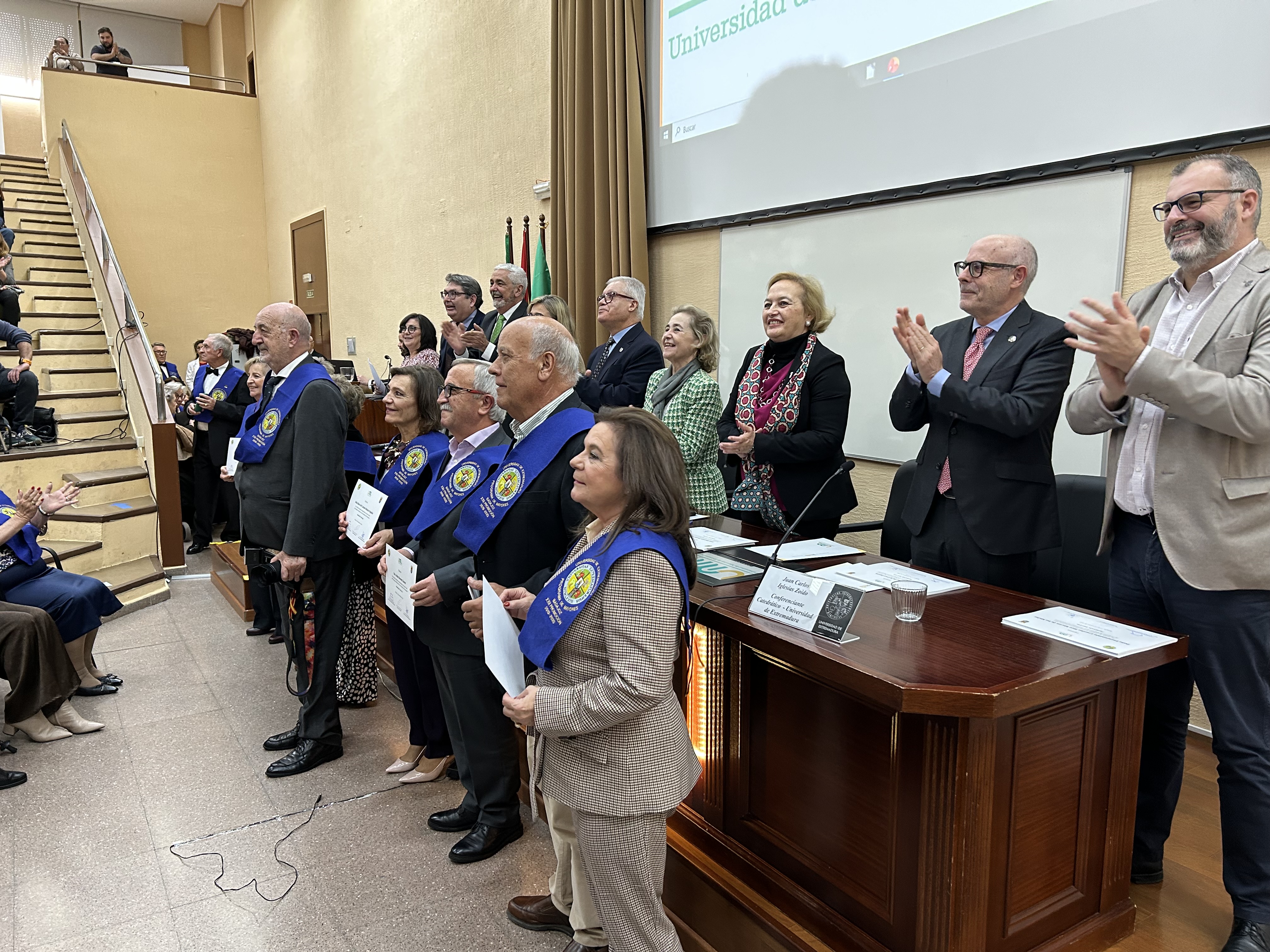 Imagen de carrusel 04