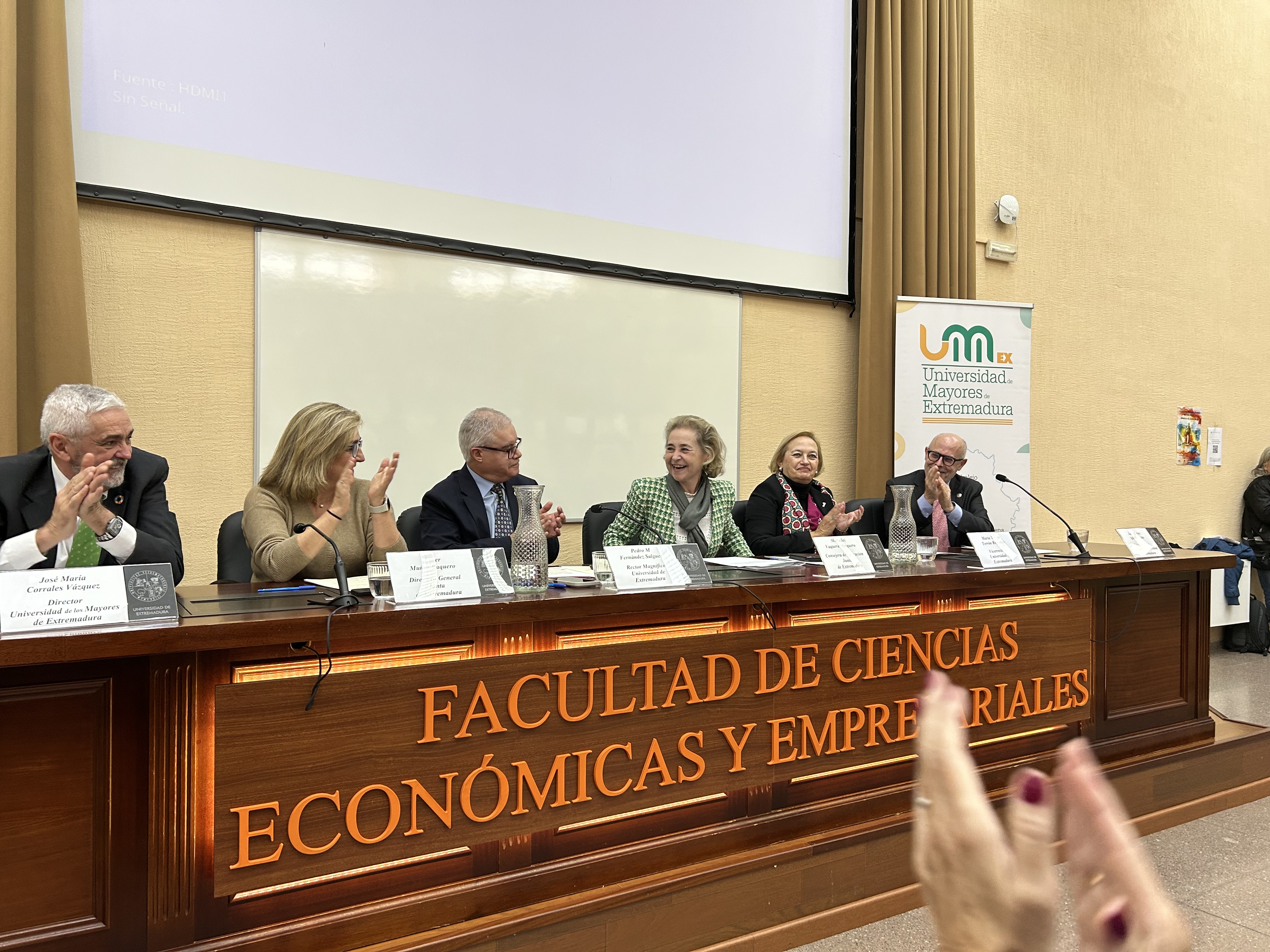 Imagen de carrusel 09