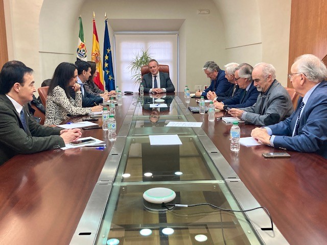Reunión de la Mesa Técnica de Expertos de Infraestructuras de Extremadura.