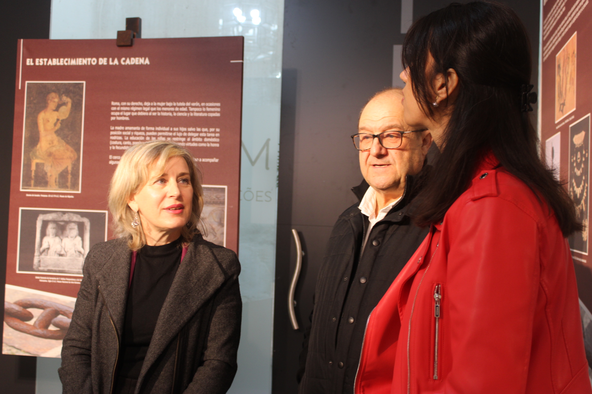 Imagen del artículo El Museo Etnográfico de Villafranca de los Barros acoge la muestra itinerante 'La vida a destajo. Eslabones en la historia de la mujer'