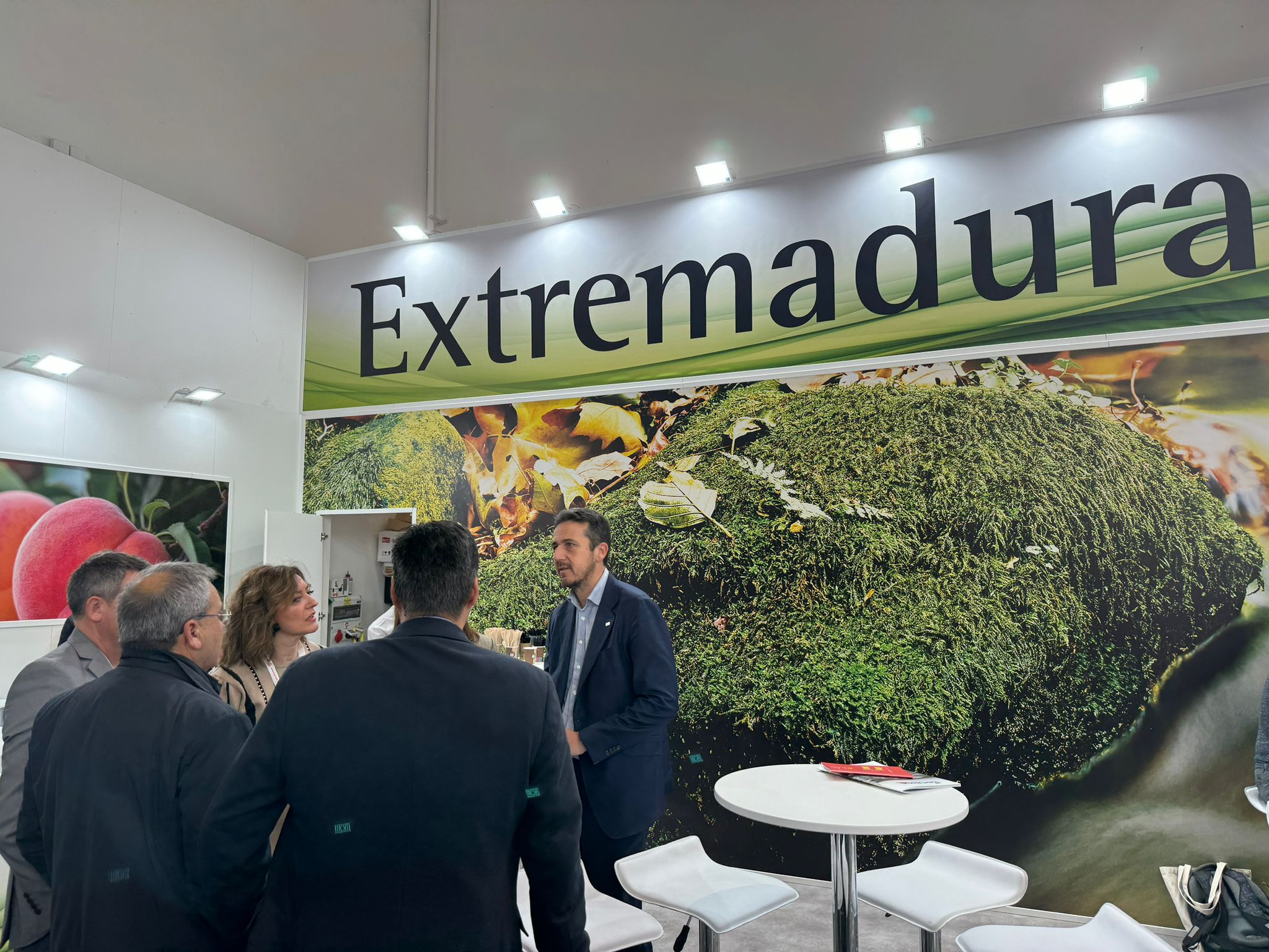 Imagen del artículo La Junta apuesta por potenciar las exportaciones del sector frutícola con un stand de Extremadura AVANTE en la Fruit Logística de Berlín