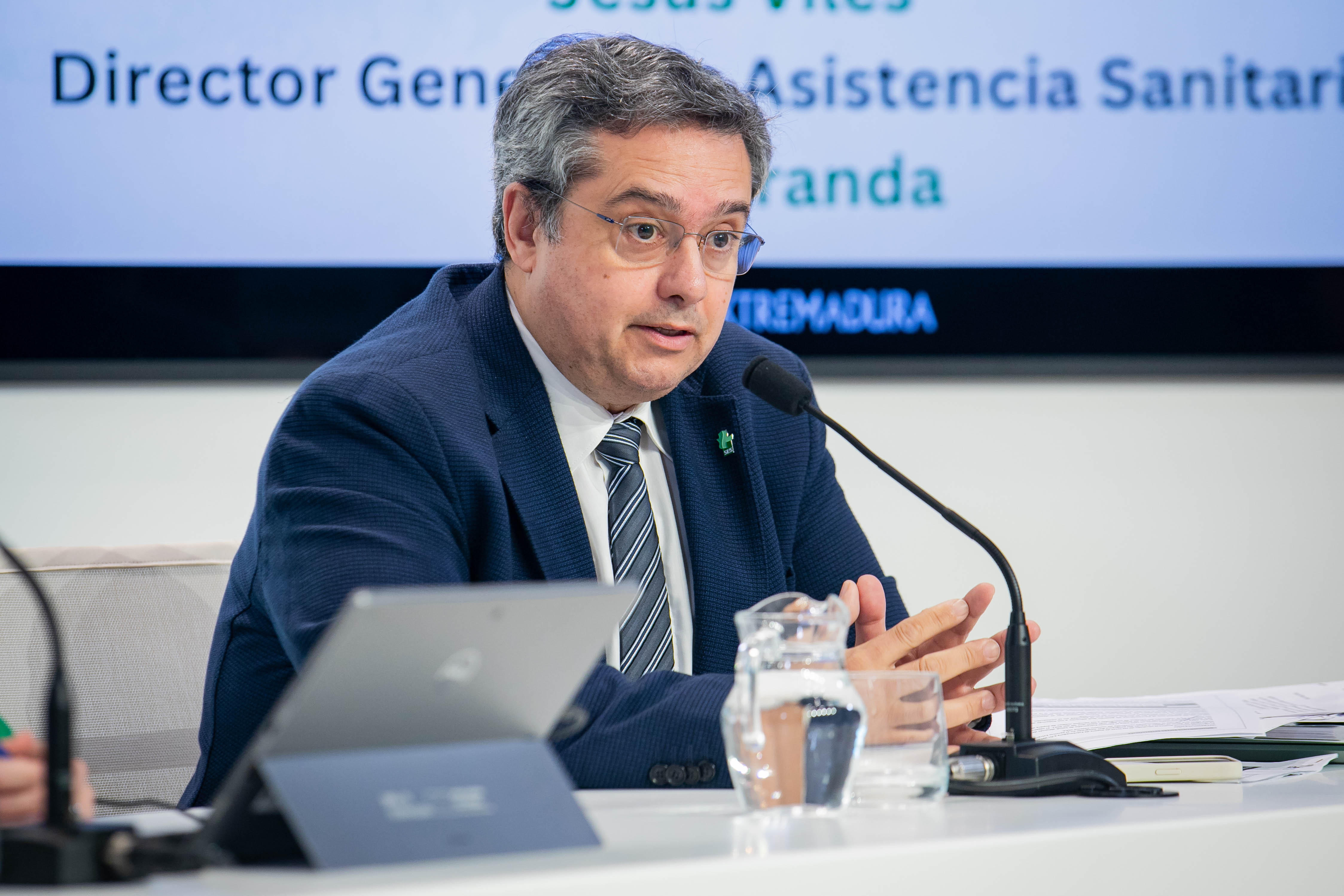 Foto del director general de Asistencia Sanitaria, Félix Miranda