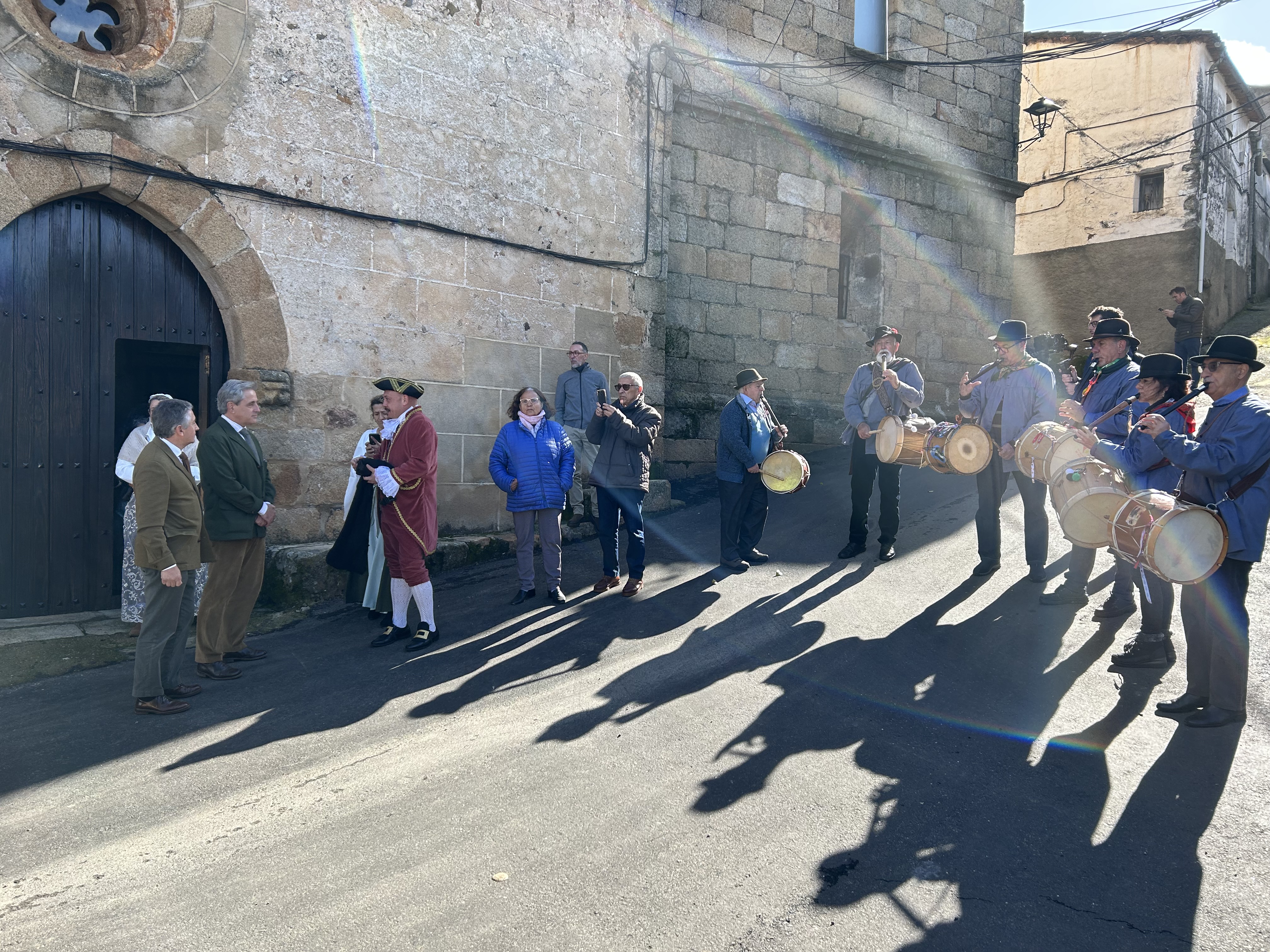 Celebración del día del Árbol en Villanueva de la Sierra