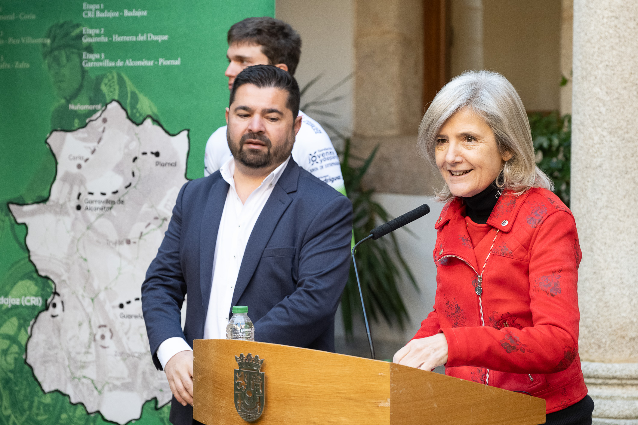 Foto de la consejera de Cultura, Turismo, Jóvenes y Deportes durante la presentación de la prueba