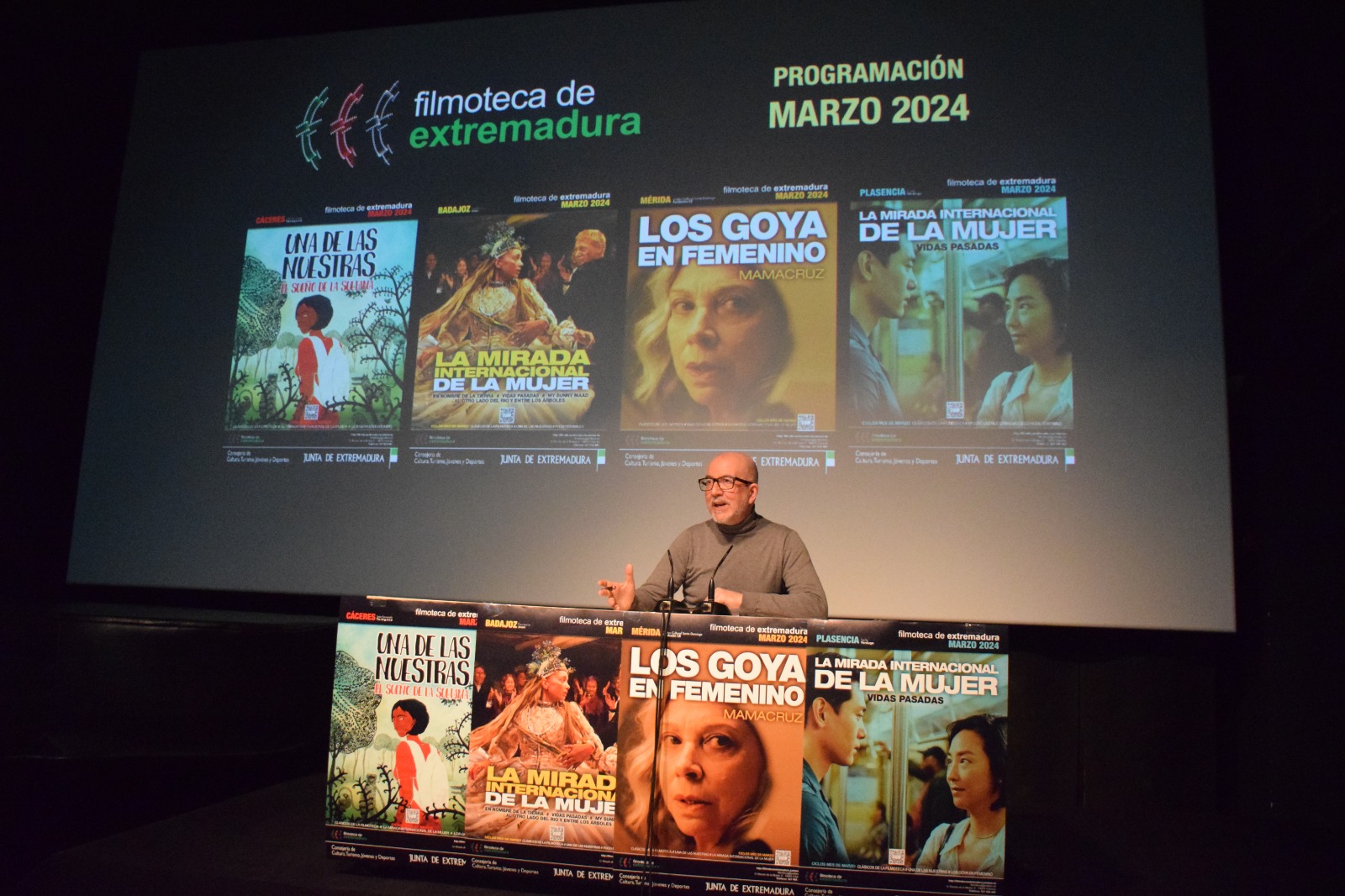 Foto del director de Medios Audiovisuales y Filmoteca, Antonio Gil Aparicio 