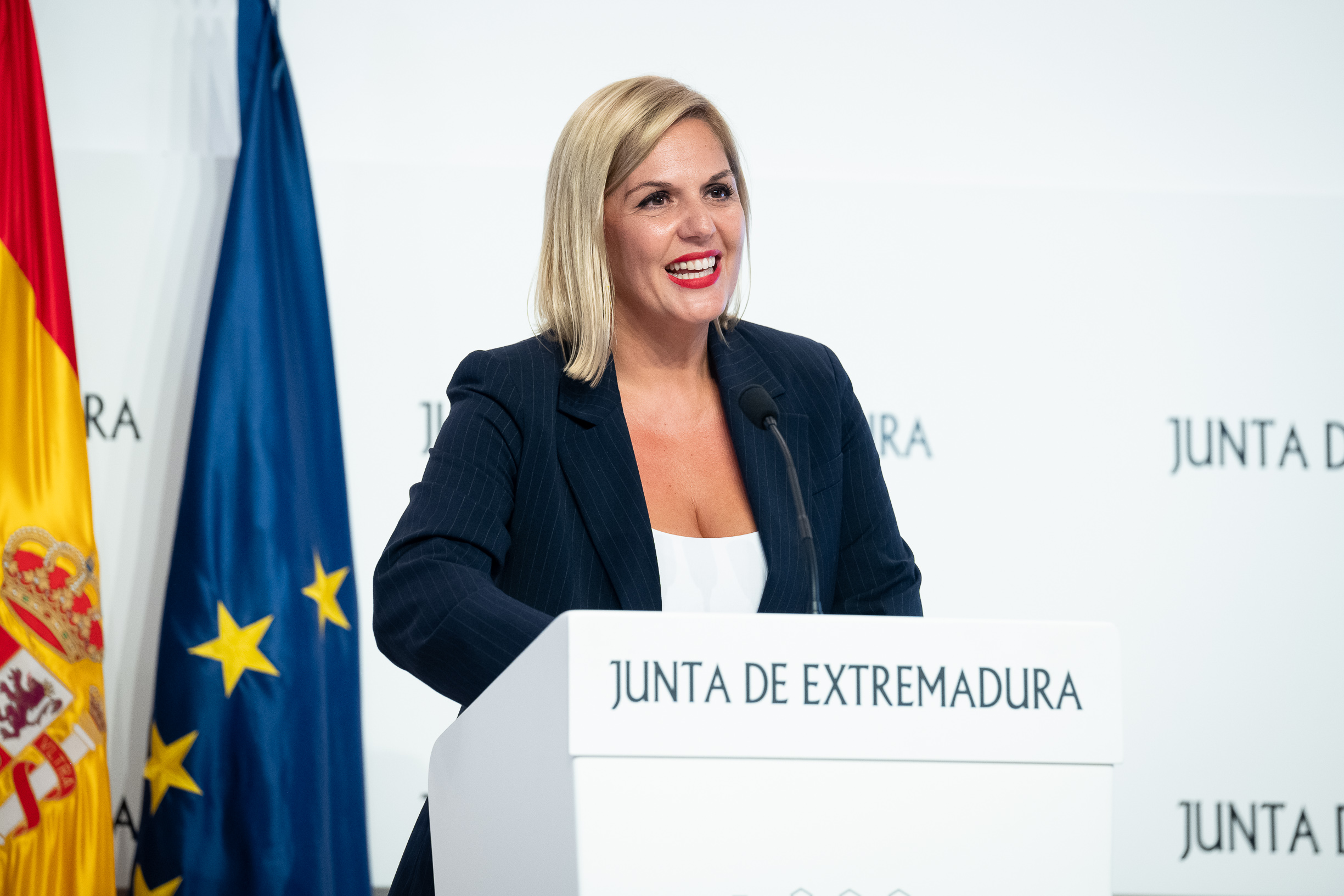 Imagen de la portavoz en la rueda de prensa posterior al Consejo de Gobierno