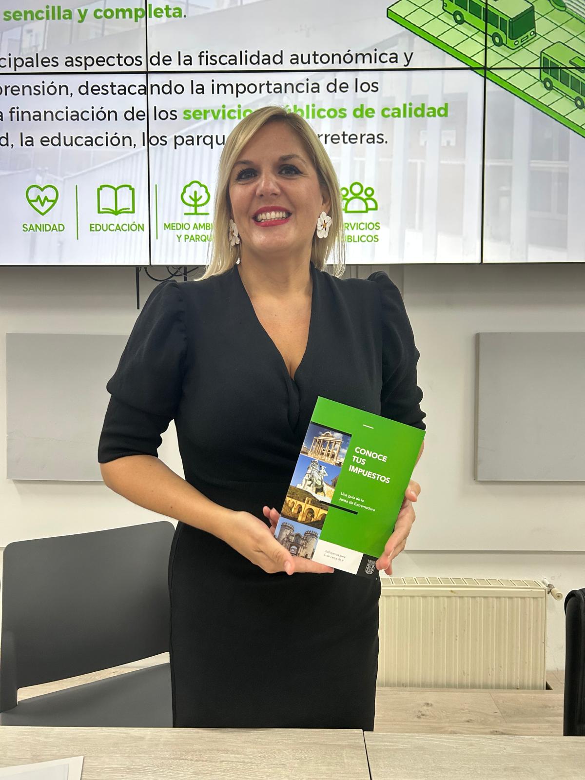 Presentación de la guía fiscal 'Conoce tus impuestos' foto 1