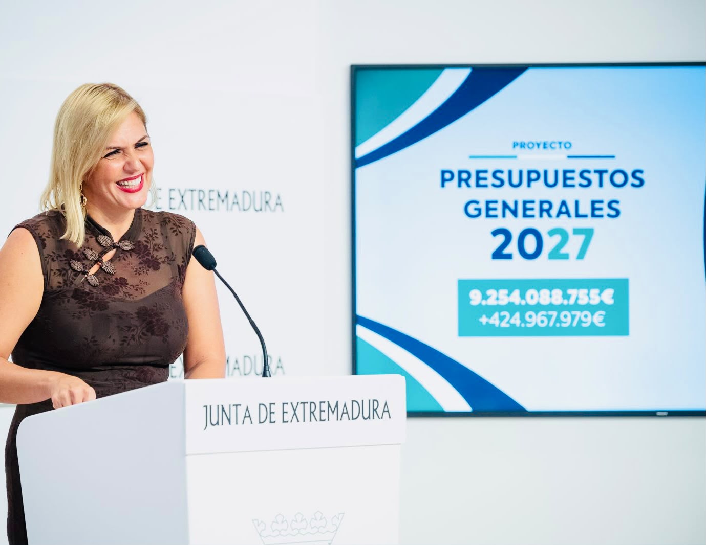 Elena Manzano en su comparecencia