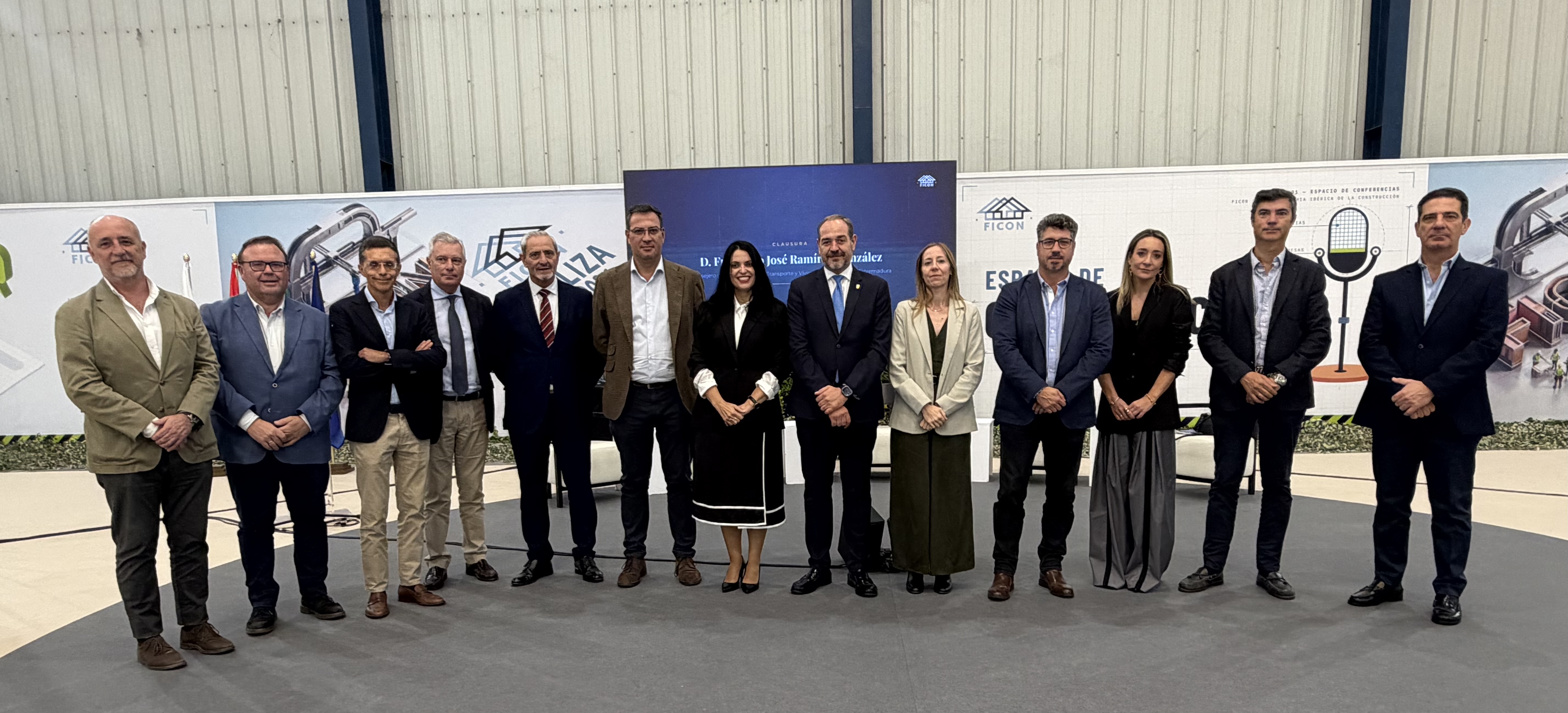 FICON 2026: Francisco José Ramírez subraya la innovación y el futuro de la vivienda en Extremadura