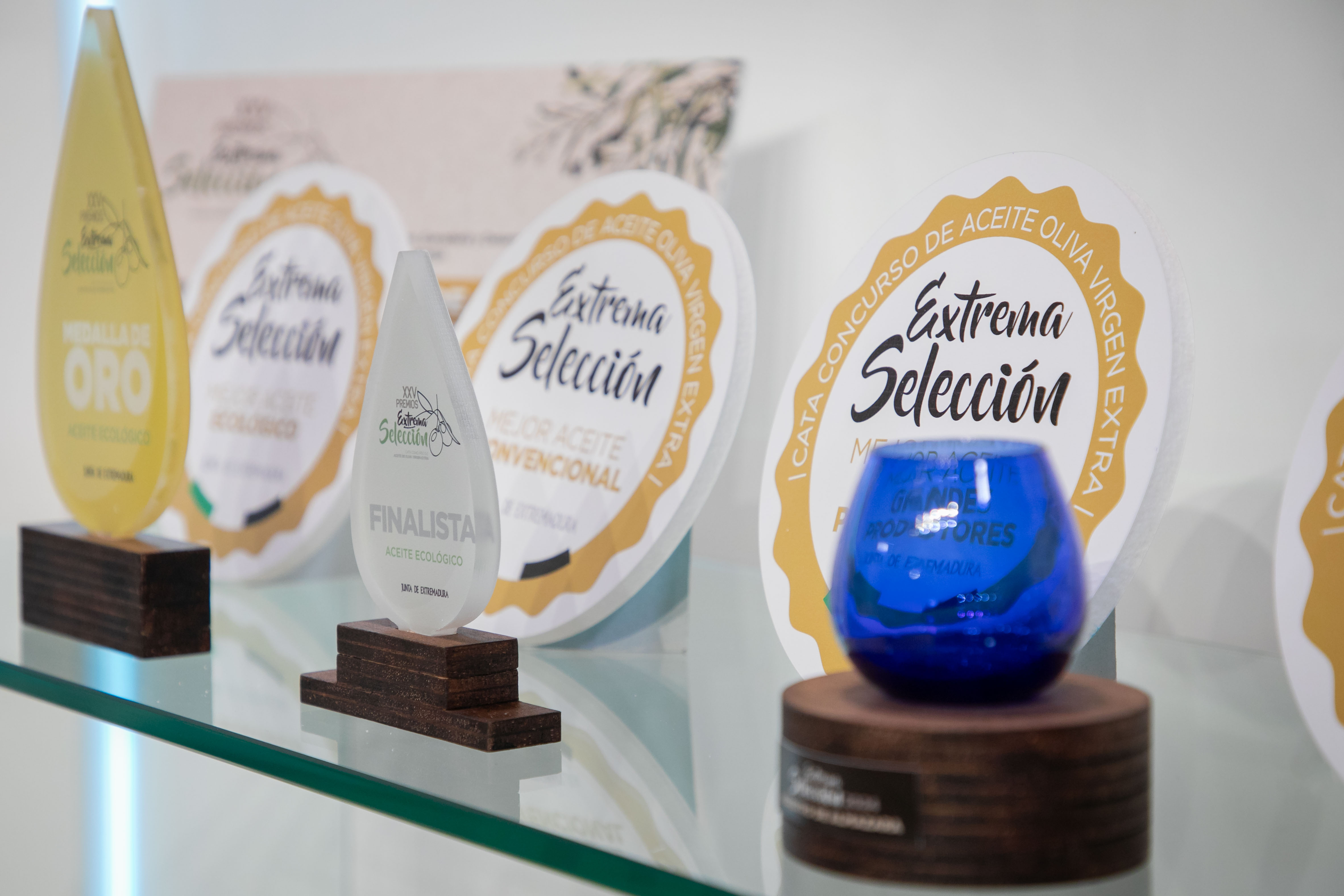 Image 5 of article La Junta impulsa los premios Extrema Selección de Aceite de Oliva con una imagen renovada y la creación de un sello distintivo