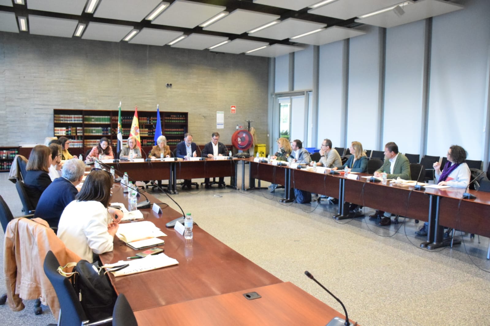 Image 3 of article La Junta reúne al Consejo Asesor del Plan de Fomento de la Lectura para coordinar a todos los agentes implicados