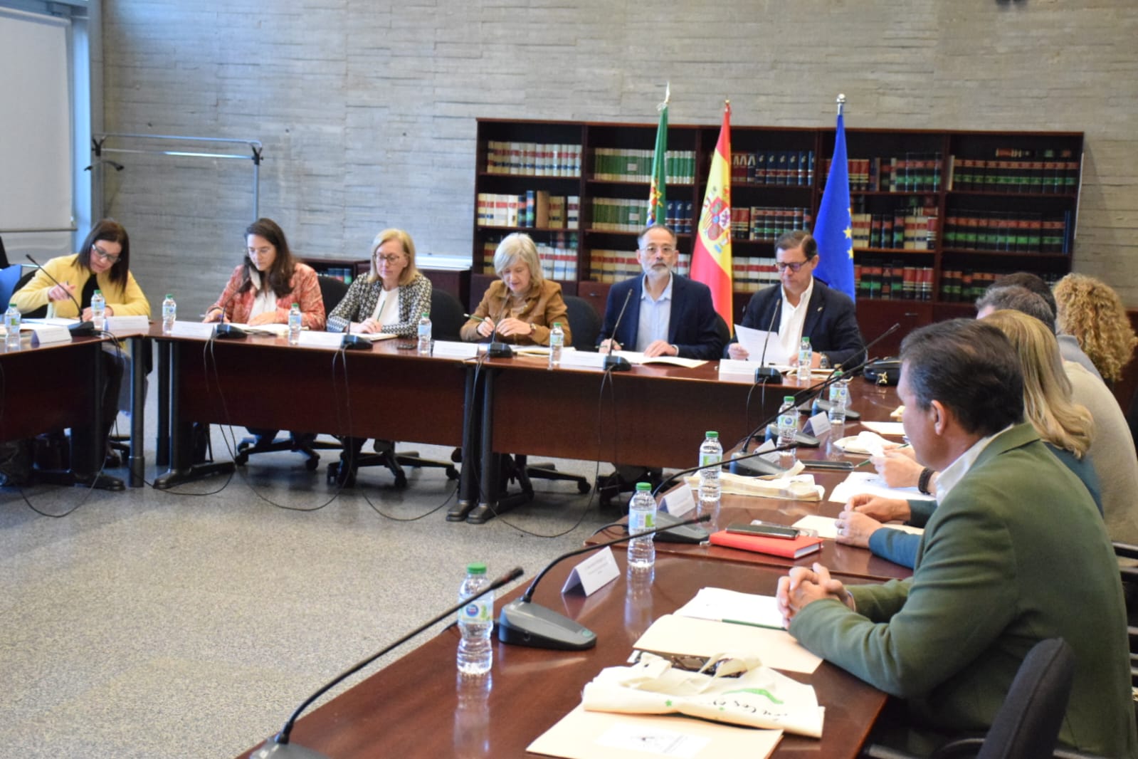 Image 5 of article La Junta reúne al Consejo Asesor del Plan de Fomento de la Lectura para coordinar a todos los agentes implicados