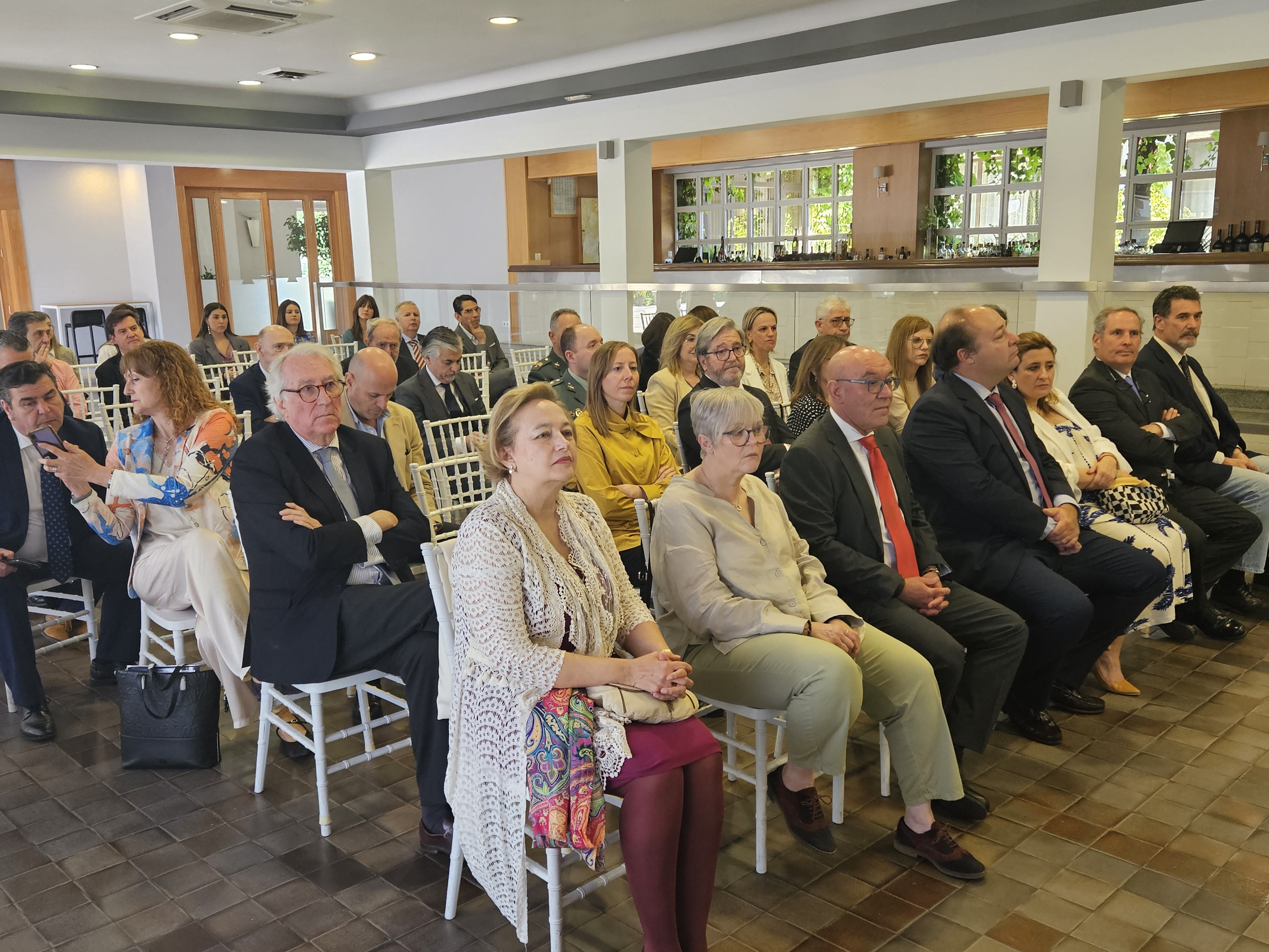 Asistentes al acto de entrega del VII Premio Virgen de Guadalupe organizado por el Colegio Oficial de Agentes de la Propiedad Inmobiliaria (COAPI)