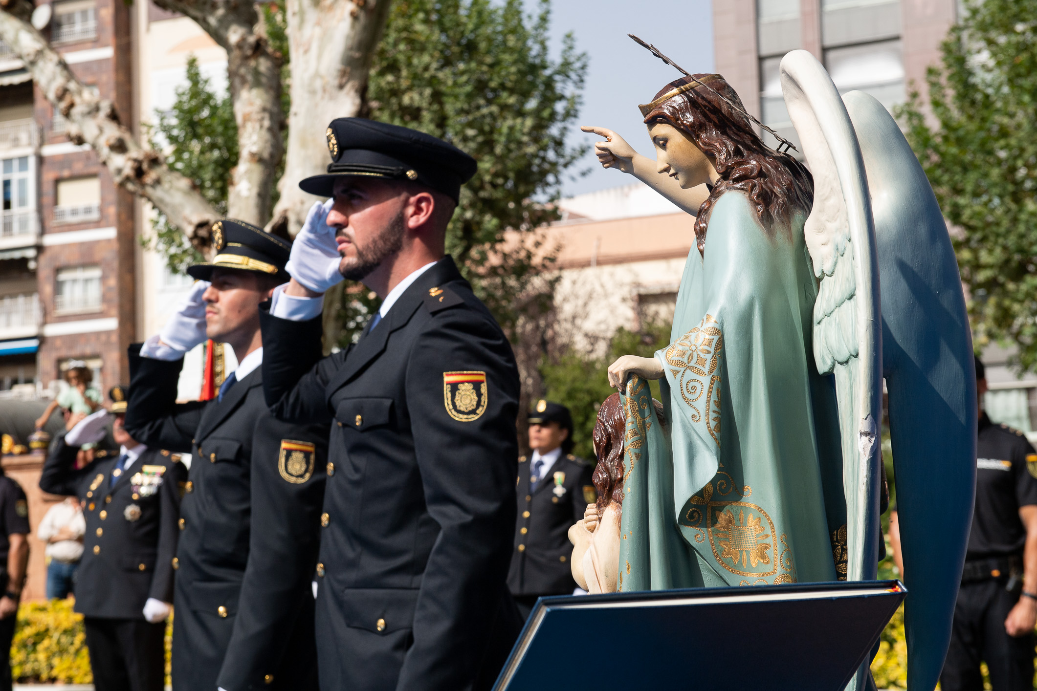 Foto detalle acto Día de la Policía