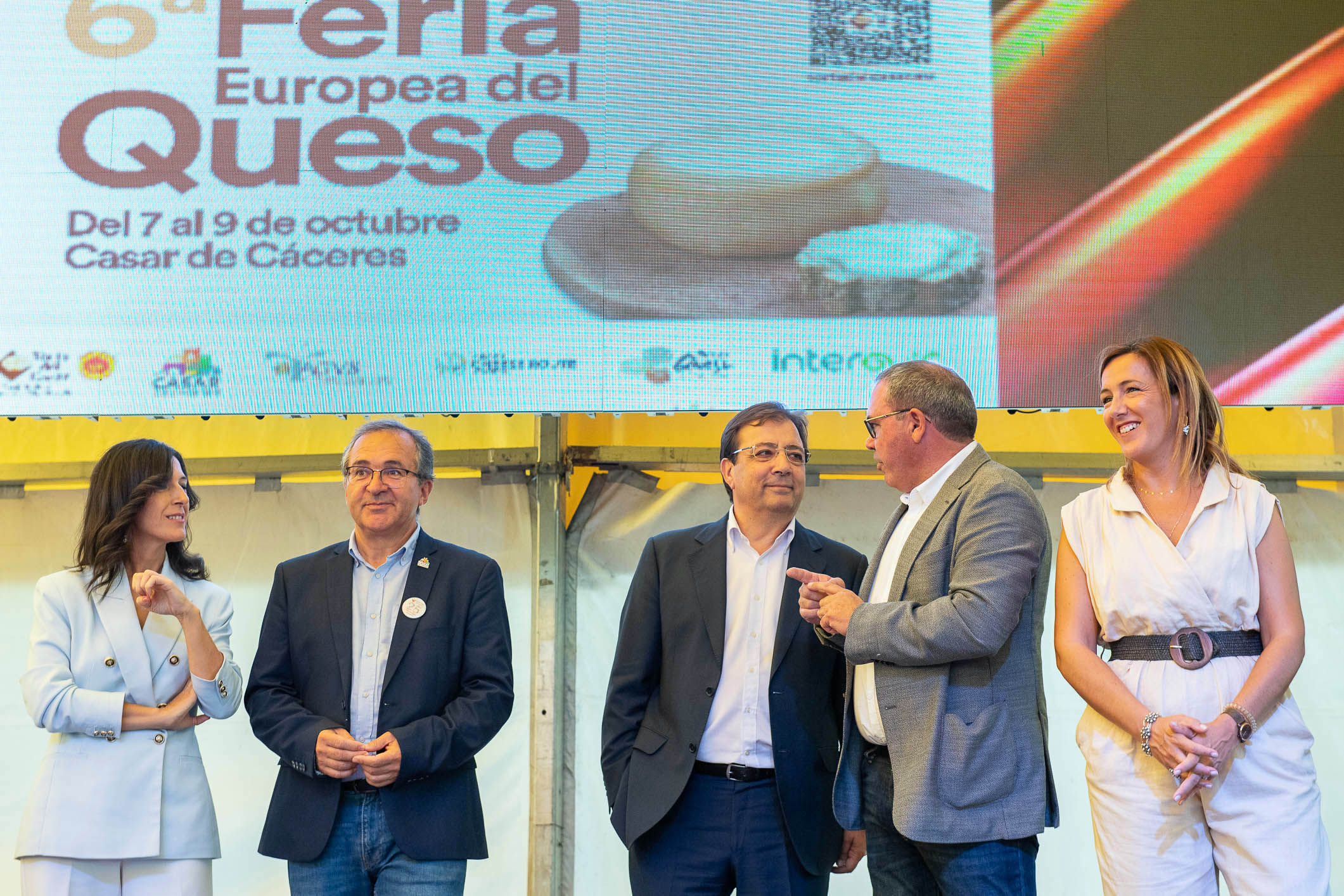 Guillermo Fernández Vara en la Feria del Queso 