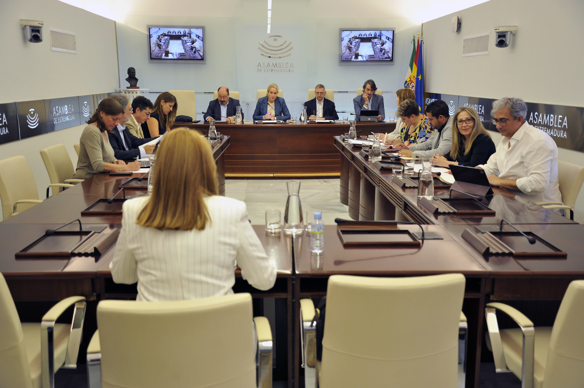 Imagen del artículo Educación trabaja en una normativa que regule el funcionamiento de las escuelas hogar y residencias de secundaria