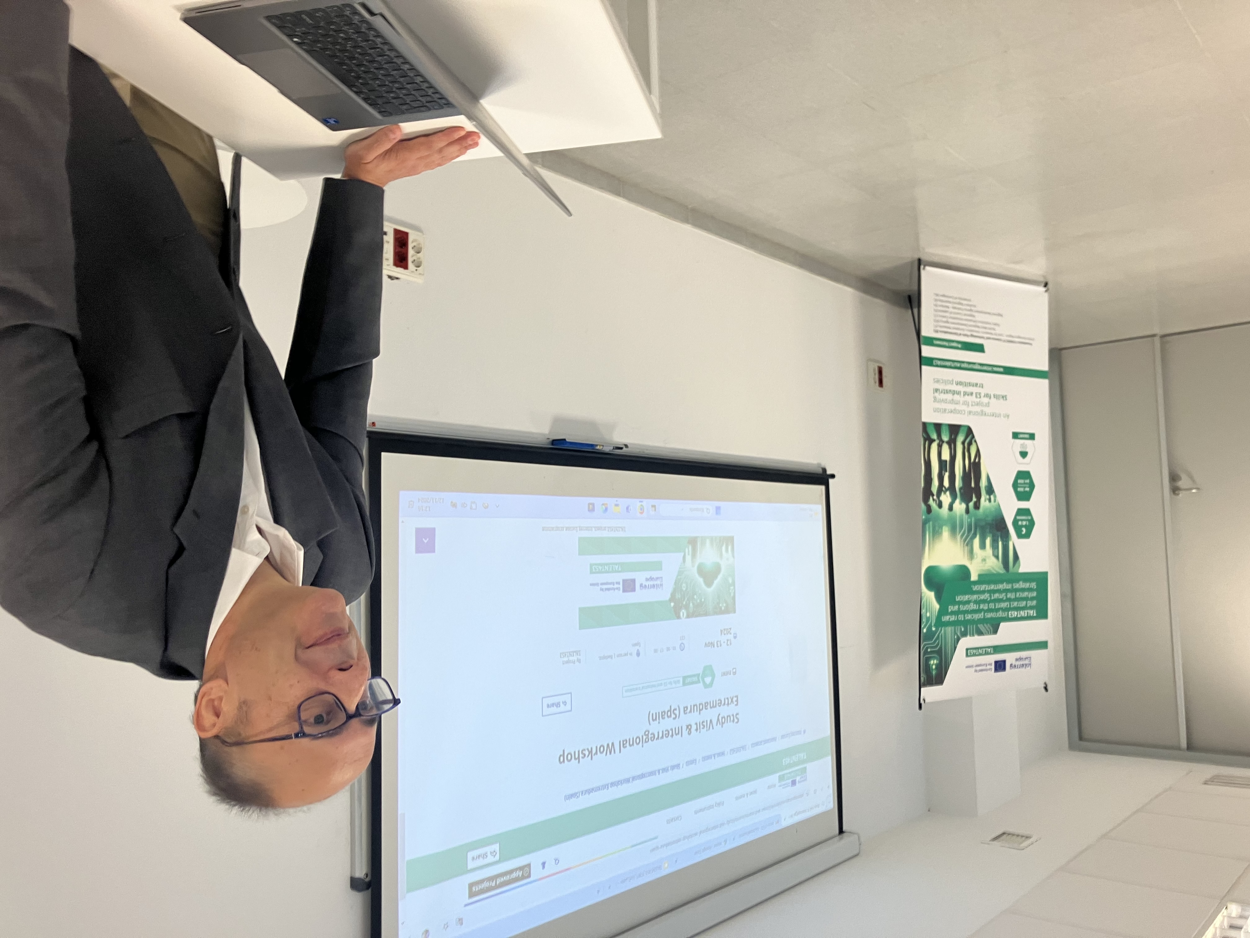 Imagen del artículo Una delegación internacional visita Extremadura para conocer políticas públicas que impulsen la atracción y retención de talento